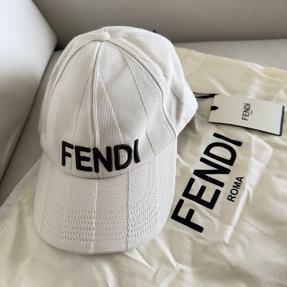 NWT FENDI  Baseball Cap With Semi-Stiff Peak Beige Sz M 100% Authentic Cloth main image 4